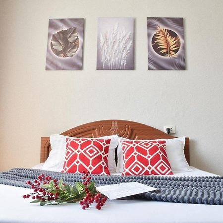 Yourhouse Микрорайон Жетысу-2, Дом 69 Almaty Eksteriør bilde